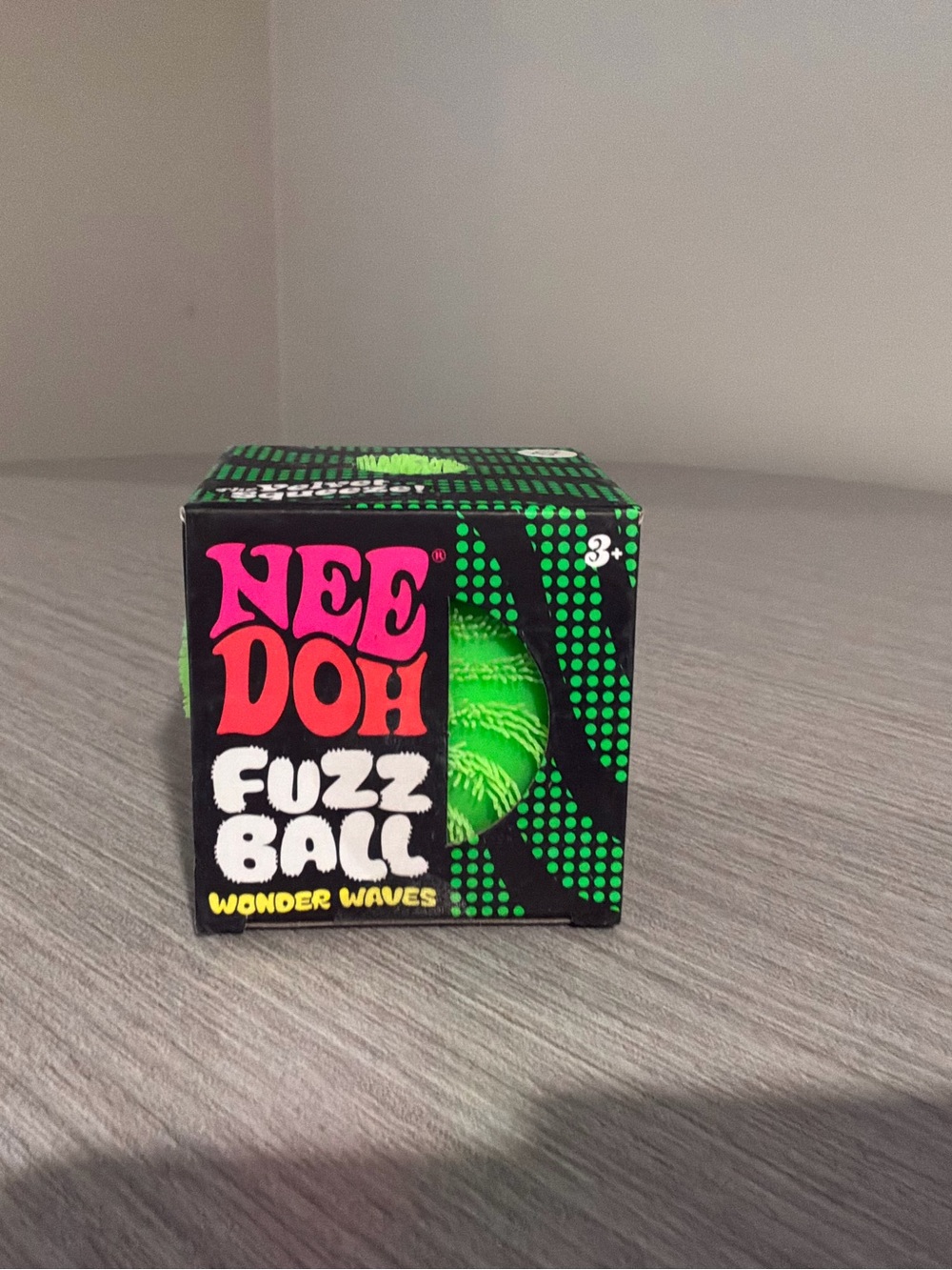 Schylling NeeDoh Fuzz Ball Wonder Waves - Green